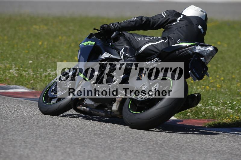 /Archiv-2024/37 08.07.2024 Plüss Moto Sport ADR/Einsteiger/911